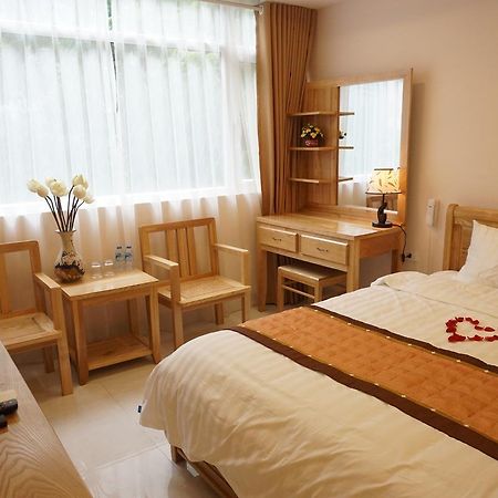 Ngan Ha Hotel Hanoi Bagian luar foto